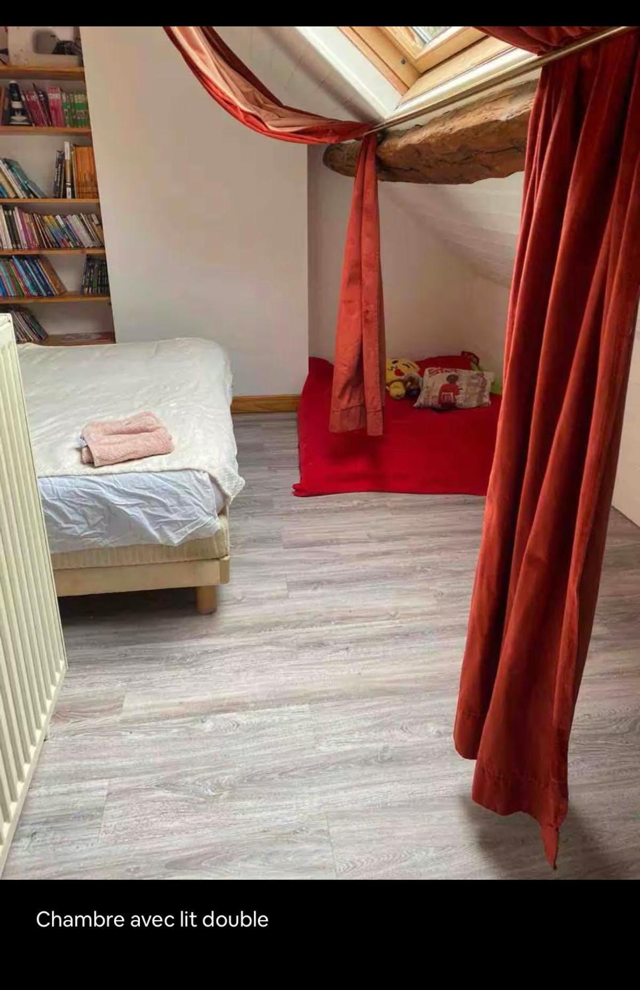Holiday home Maison Au Calme
